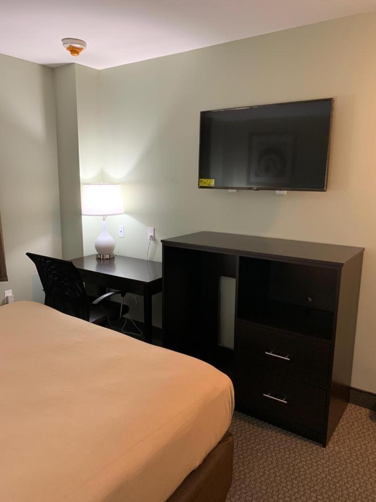 Quality Inn Queens New York Dış mekan fotoğraf